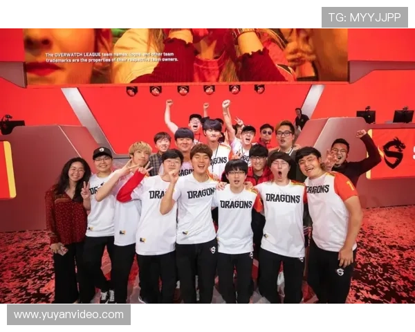 多名前OWL选手转型加盟新战队,亮相角斗领域表演赛。