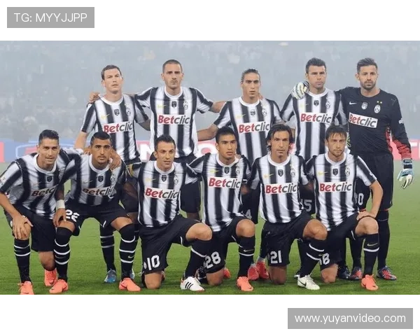 尤文图斯胜萨索洛重返前四，戴维米雷蒂联手破局